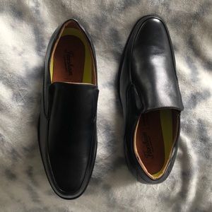 Florsheim Men NWT Black Shoes Leather Comfortech with Ortholite Shoes size 11